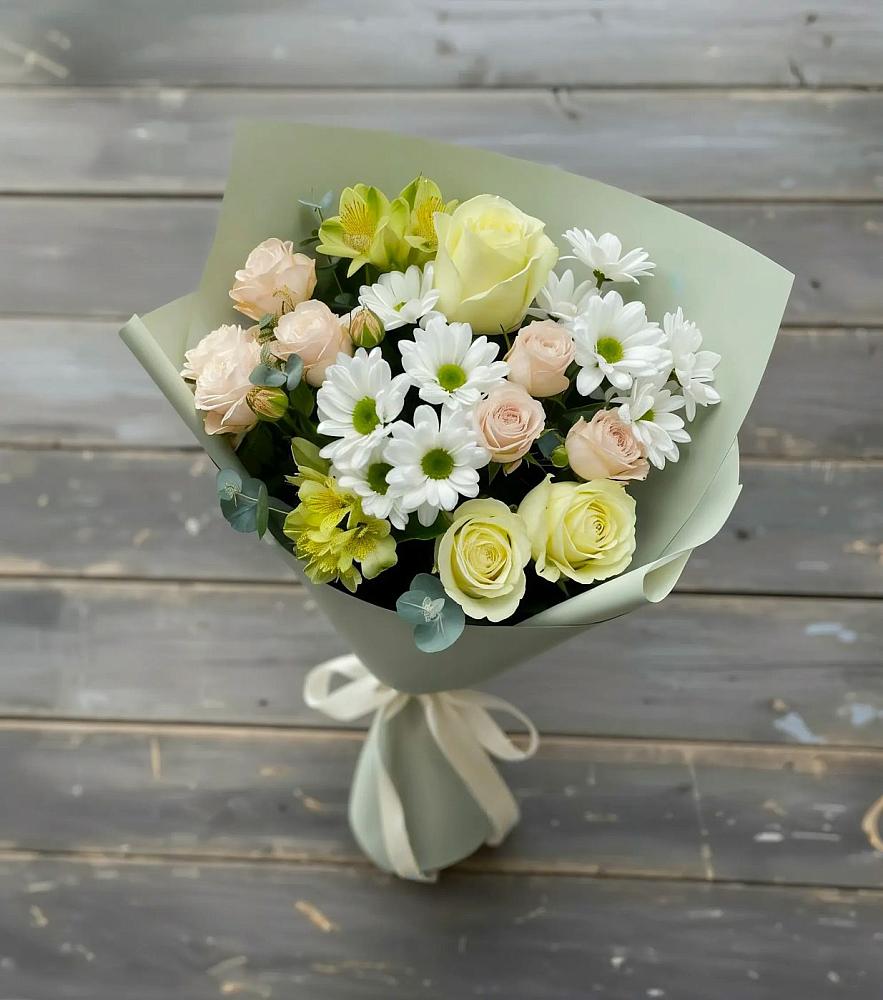 Букет цветов из: Альстромерии, Розы и Хризантемы в Бородино