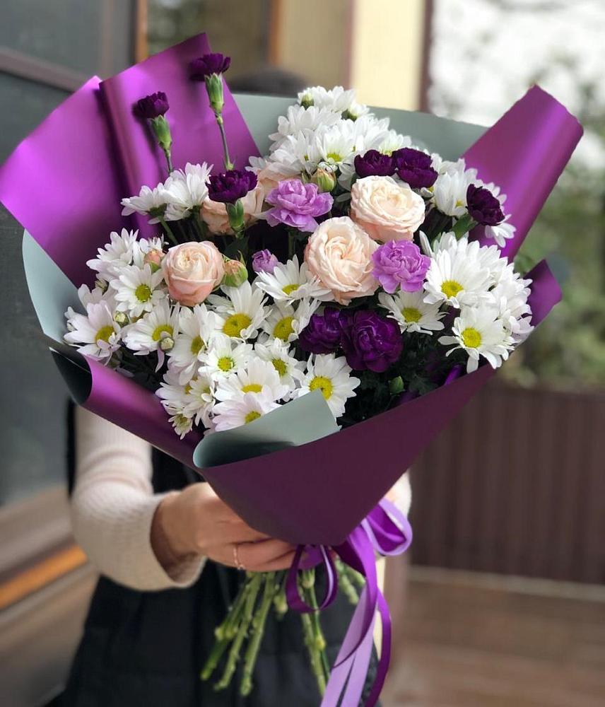 Букет цветов из: Хризантемы, Гвоздики и Розы в Бородино