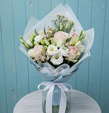 Букет цветов из:  Розы и Лизиантусы #REPLACE_PRED# Бородино