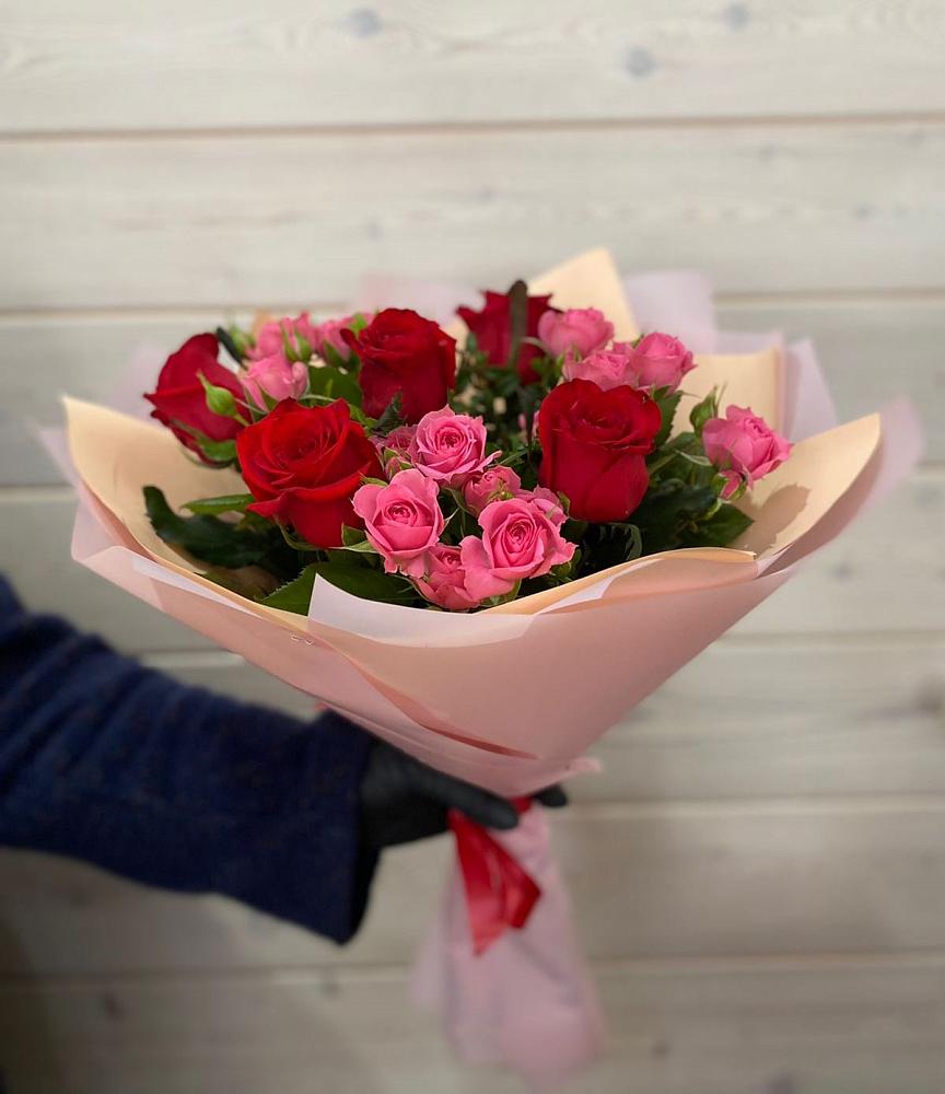 Букет цветов из: Розы в Бородино