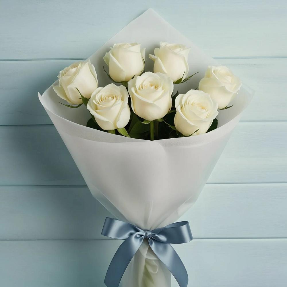 Букет 7 Белых роз Эдлесс Лав в Бородино
